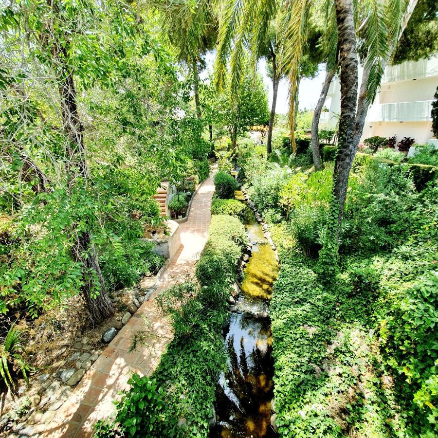 Miraflores Town Studio Sitio de Calahonda Zewnętrze zdjęcie
